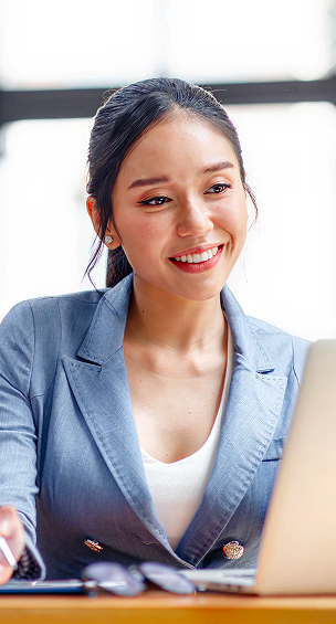 Kim A. — Customer Support Officer
